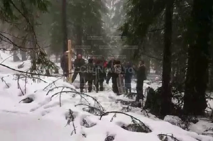 Cruce pe munte la locul accidentului (FOTO CITYNEWS)