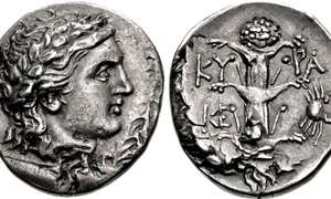 O monedă a lui Magas din Cirene (cca. 300–282/75 î.Hr.). Pe revers este reprezentat un silphium (© CNG Coins / Wikimedia Commons)