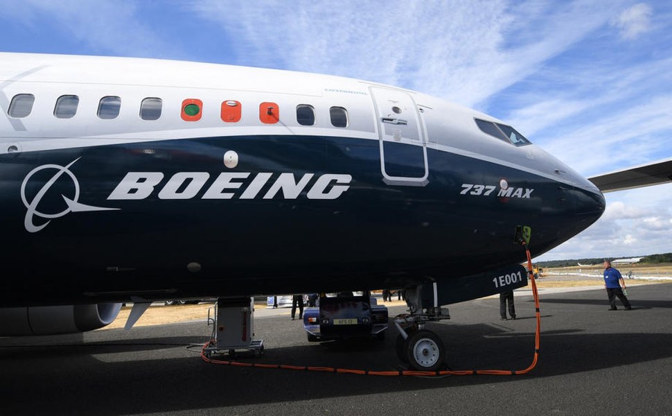 Boeing concediază angajați din cauza datoriilor afectând 737 MAX | sursa foto: Adevarul