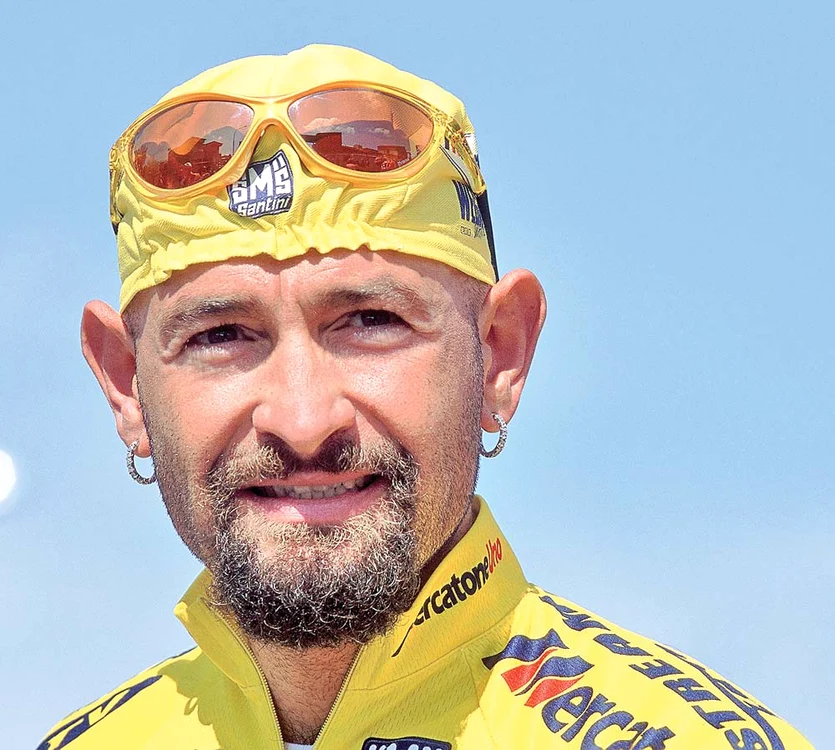 
    În 2004, Pantani (34 de ani), a fost găsit mort într-o cameră de hotel din RiminiFoto: Guliver/Getty Images  