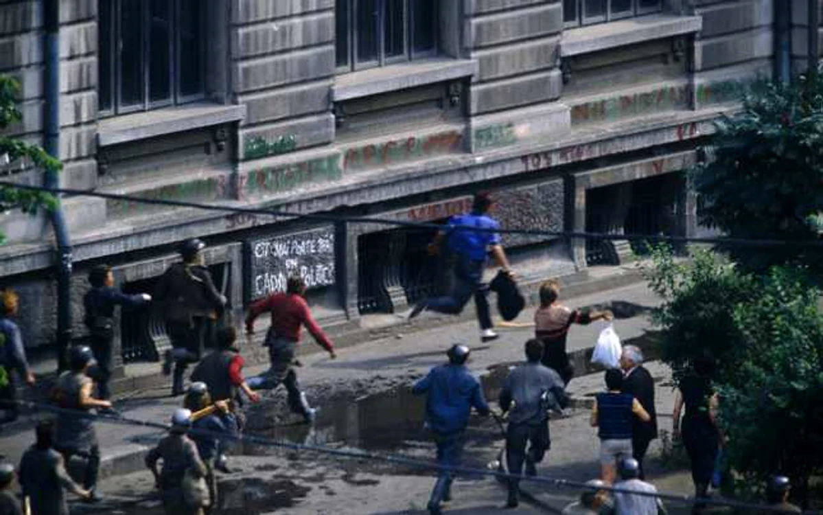 Aspect de la Mineriada din iunie 1990. FOTO: CORBIS