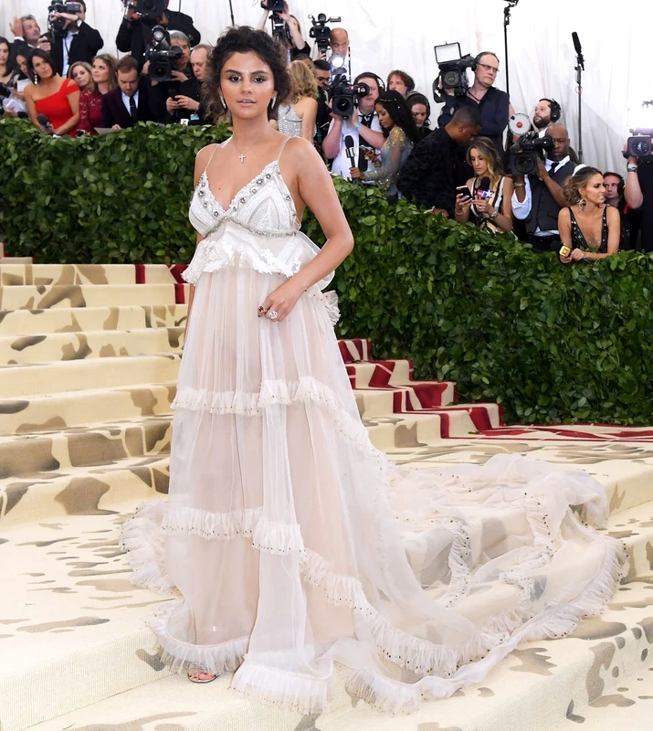2 selena11 jpg jpeg