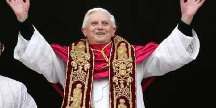 Papa Benedict al XVI-lea va părăsi Vaticanul joi