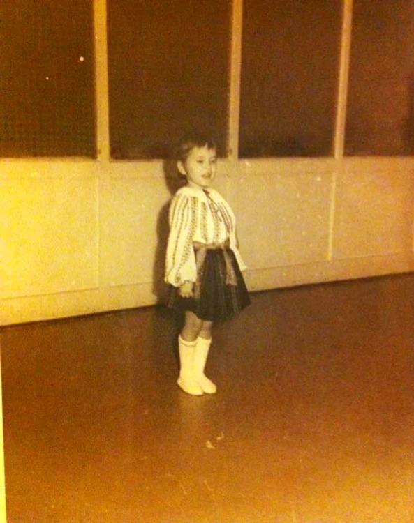 Andreea Esca, la o serbare organizată la grădiniță