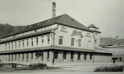 ciocolata hess jpg