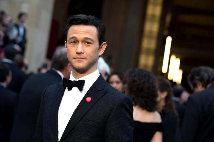 Joseph
Gordon-Levitt s-a făcut remarcat în câteva lungmetraje bine
primite de public şi de criticii de specialitate, precum „500 de
zile cu Summer“, „Inception“ FOTO Hepta