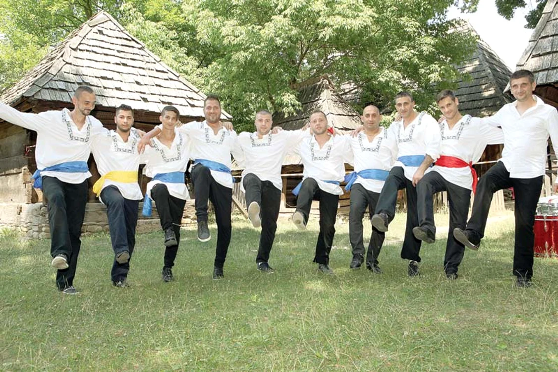 
    La Muzeul Satului din Capitală a fost organizată  şi o expoziţie cu obiecte realizate de deţinuţiFoto: Florin Şuler  