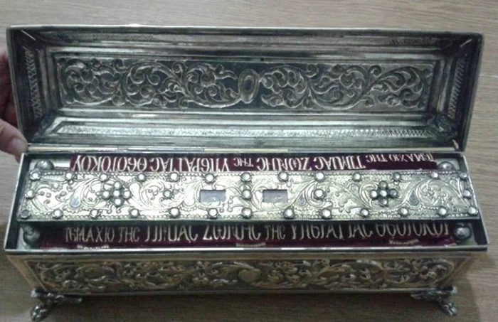 Brâul Maicii Domnului ajunge în Arhiepiscopia Tomisului FOTO Arhiepiscopia Tomisului