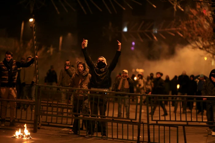 Şeful Jandarmeriei Capitalei, demis pentru gestionarea protestelor de la Universitate FOTO Adevărul