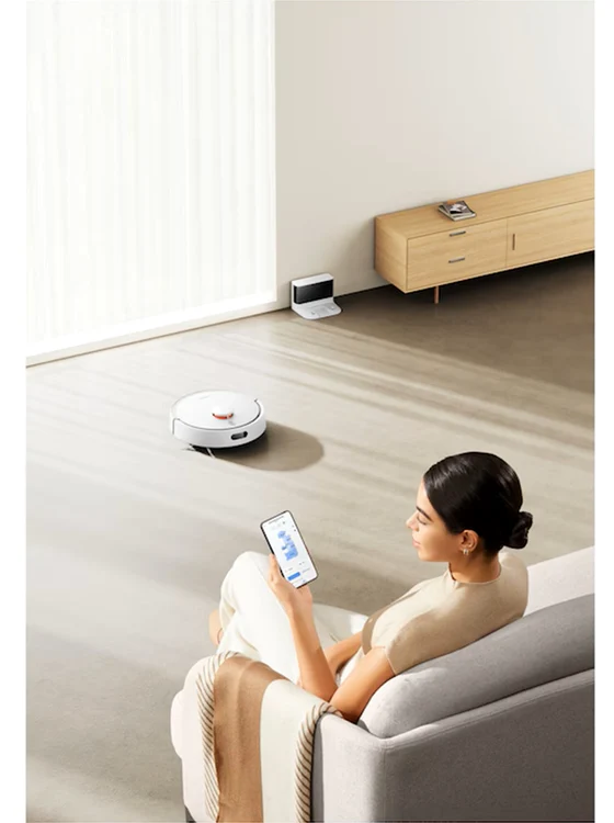Robotul de aspirare Roborock S5 Max, alternativa premium pentru navigație și fiabilitate Foto eMAG
