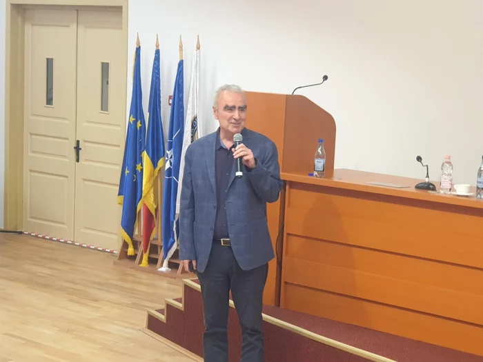 Dr. Marius Stan a vorbit la Universitatea Pitești despre Inteligența Artificială Foto: Alex Vlaicu