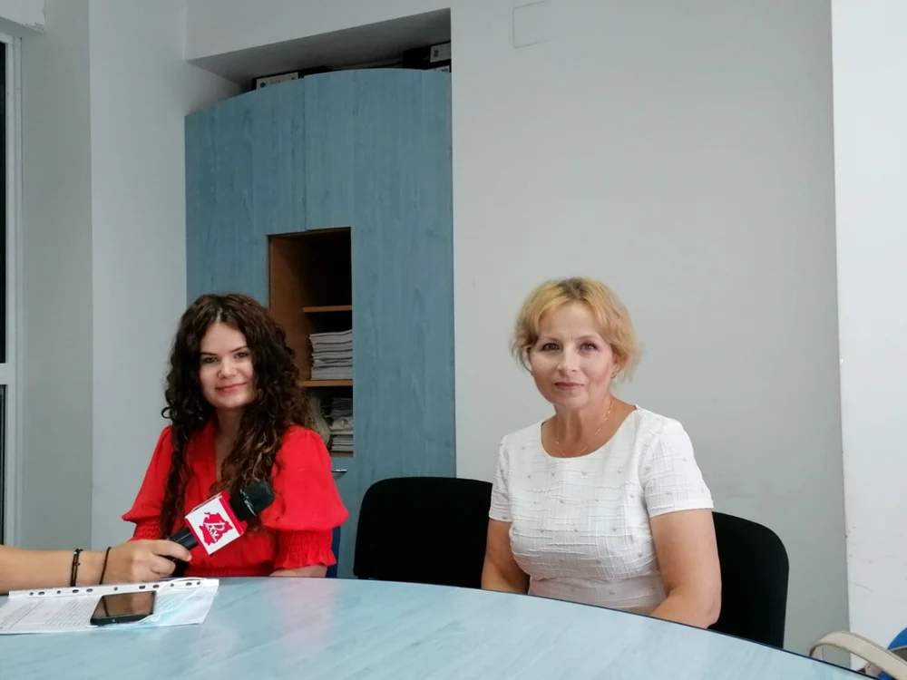 Otilia, alături de mama care a crescut-o de la 4 ani FOTO. Alina Mitran