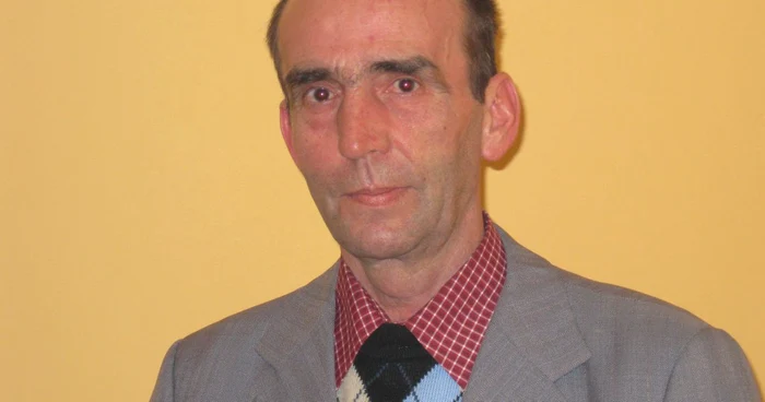 Aurel Dăscăleanu, profesor la Şcoala de Surzi