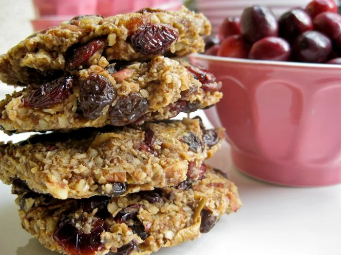 
    Prejiturile vegane, ideale în postul Paștelui, se pot prepara foarte rapid şi uşor şi în casăfoto: healthyblenderrecipes.com  