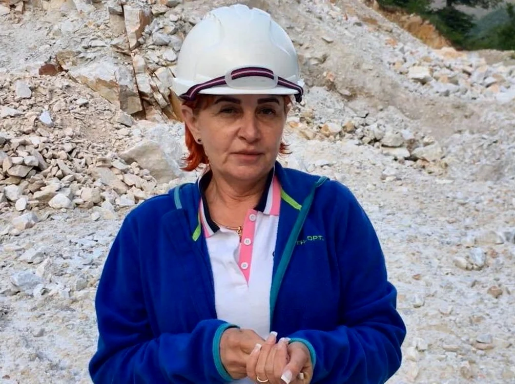 angajatii companiei bihorene baita bihor s-au blocat de 9 zile în cariera