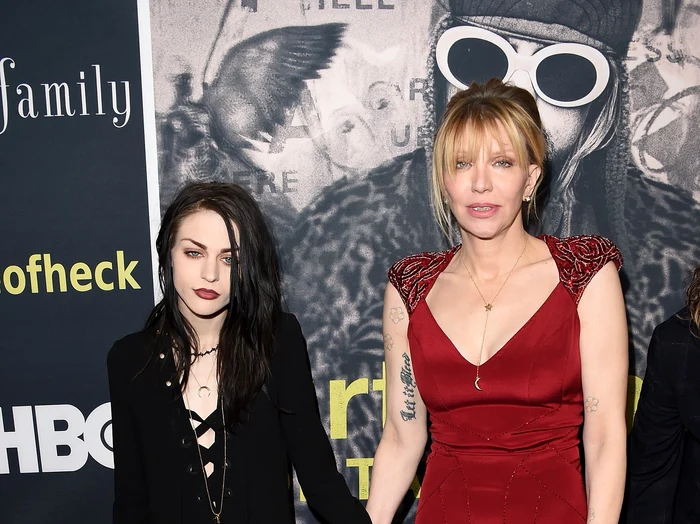 Relațiile dintre Frances Bean Cobain (23 de ani) și Courtney Love (51 de ani) s-au răcit încă din anul 2009foto: Getty