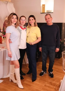 Ela Crăciun a petrecut cu familia de ziua ei foto: arhiva personală
