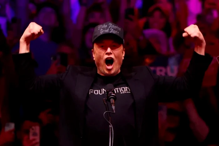 Elon Musk vrea să lanseze un milion de sateliți. Foto: EPA-EFE