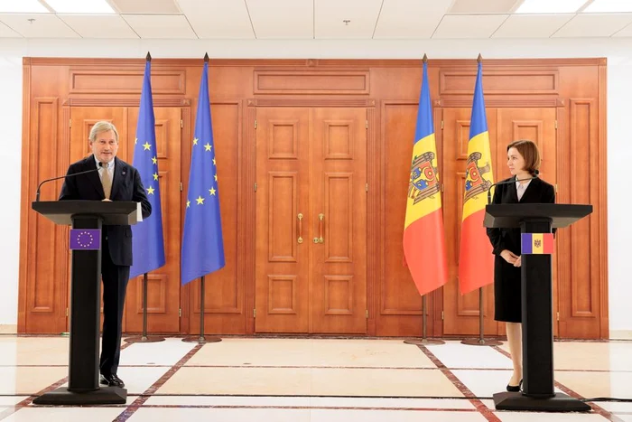 Comisarul spune că țara nu trebuie să rămână doar stat candidat la UE FOTO Facebook Maia Sandu
