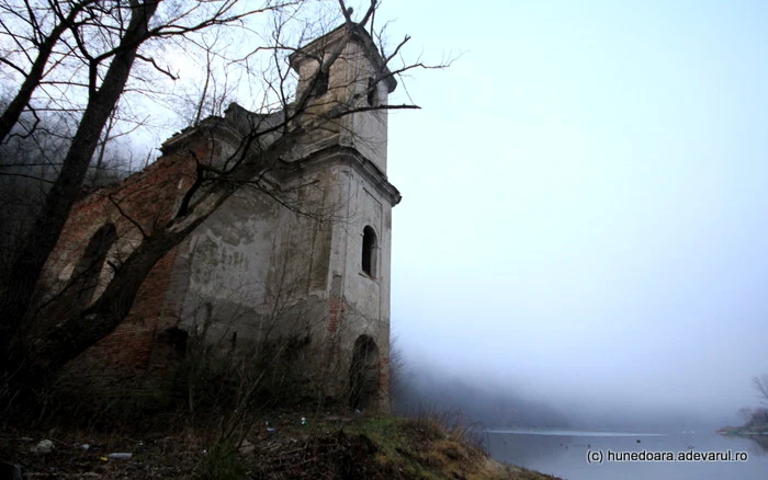 Biserica din Baia Craiului. Foto: Daniel Guță