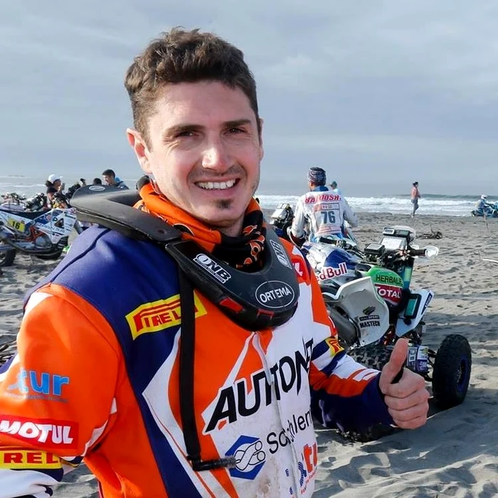 Gyenes a terminat de multe ori nevătămat circuitul horror din raliul Dakar, dar s-a accidentat stupid cu aparatul fotoFoto: Click!