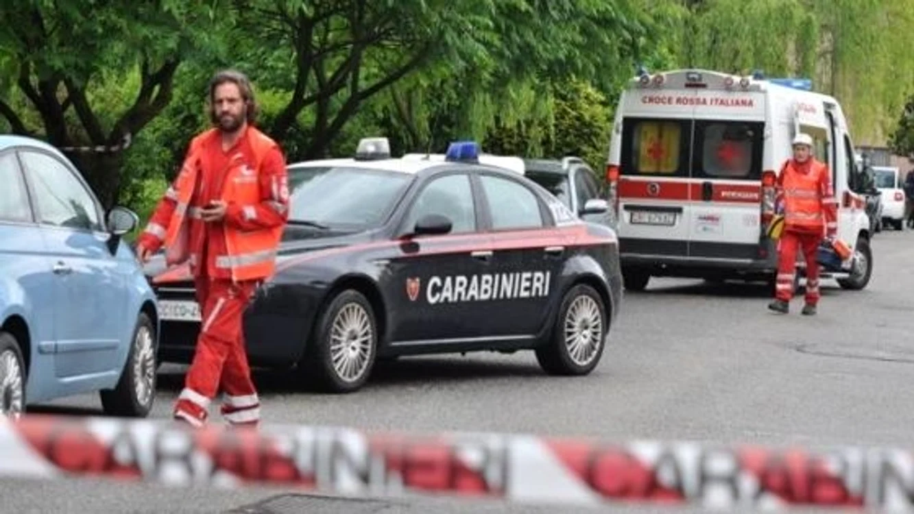 
    Poliţia şi echipele de prim ajutor au intervenit promptFoto Twitter  