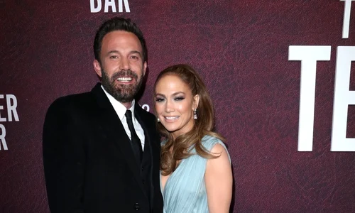 1 jennifer lopez si affleck la premiera jpg jpeg