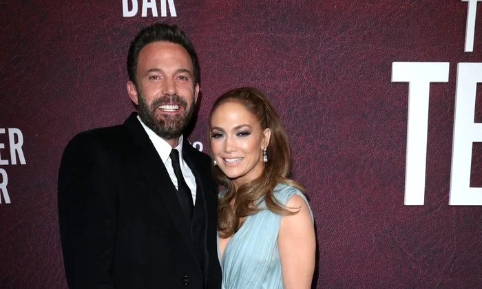 1 jennifer lopez si affleck la premiera jpg jpeg