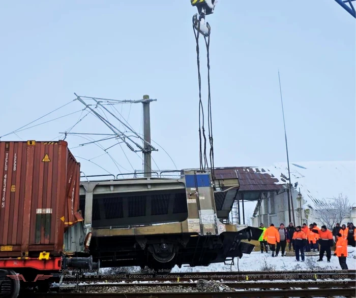 Au fost retrase toate vagoanele rămase nederaiate. FOTO: CFR SA