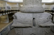 Cum a apărut, la București, o copie după Columna lui Traian, «acel nemuritor document al istoriei noastre» jpeg