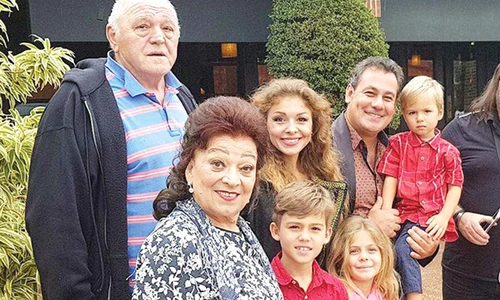 Mircea, soţul Mariei Ciobanu, nu are urmaşi, însă copiii interpretei sunt ca şi copiii lui jpeg