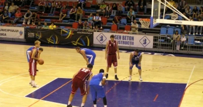 Oradea: Baschet/CSM Oradea - SCM U Craiova, victorie pentru moral