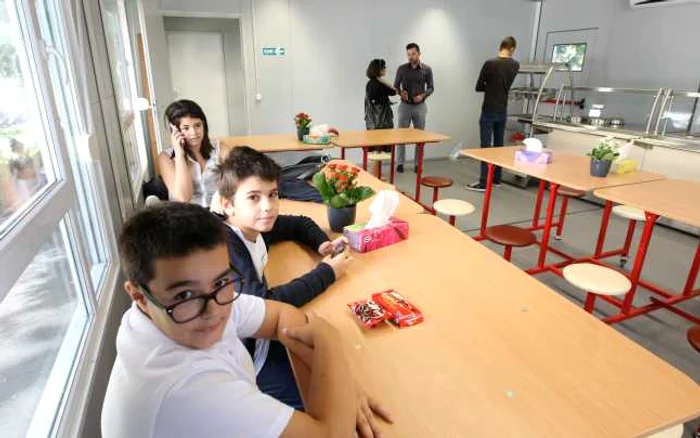 Cantina Liceului „Jean Monnet“ va fi funcţională începând cu luna
octombrie FOTO: Marian Iliescu/Adevărul