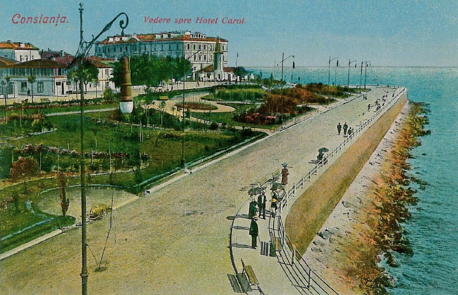 Cum arăta parcul Cazinoului la începutul secolului trecut. Parfumul de epocă al Bulevardului Regina Elisabeta