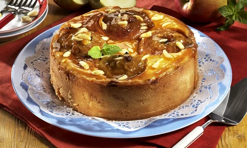 tort cu mere si branza jpeg