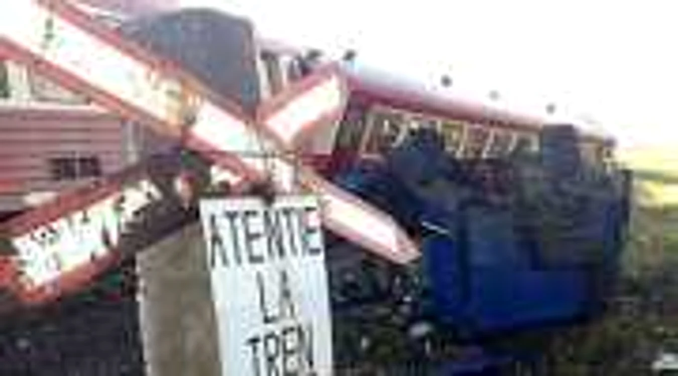 Braşov: Maşină spulberată de tren