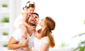 familie fericita 0 jpeg