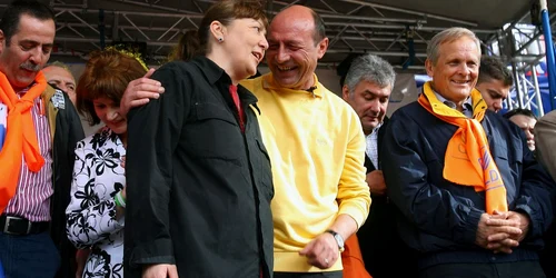 macovei traian basescu