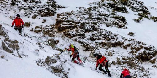 cautare tanar Bucegi Foto Salvamont Brasov jpg