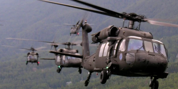 Elicoptere de lupta BlackHawks