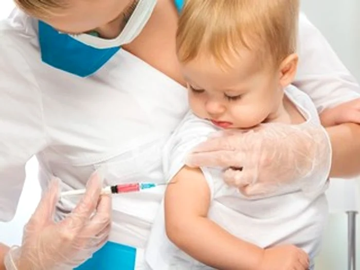 Vaccinul anti gripal se poate administra de la vârsta de 6 luni