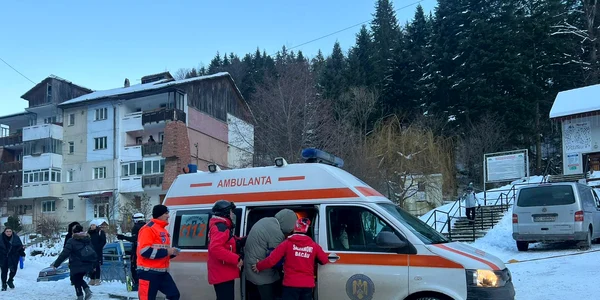 Accidente pe Pârtia Nemira FOTO Salvamont Bacău (3) jpg