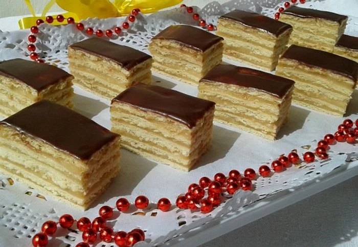 Prajitura cu crema de caramel jpeg