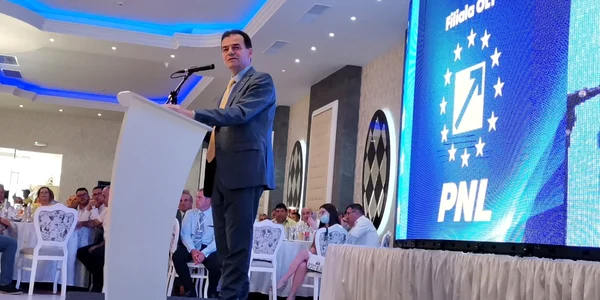 ludovic orban la alegerile din pnl olt