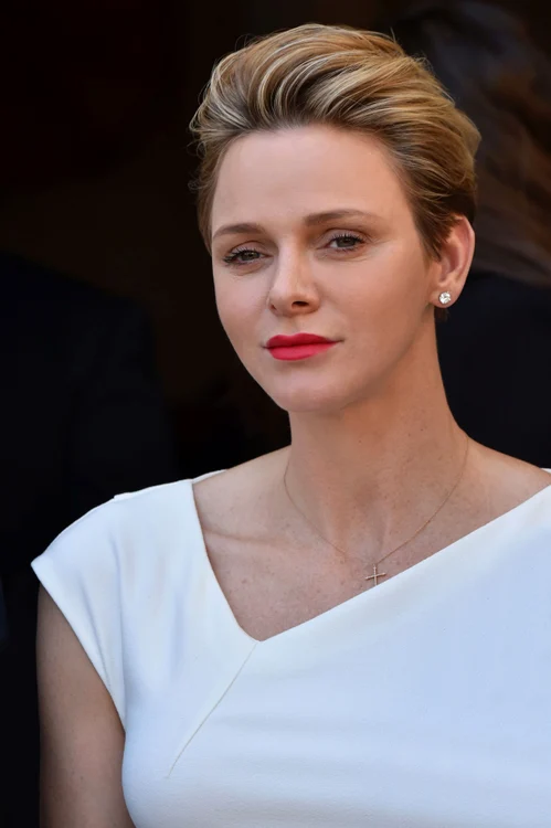 Exclusif   Le prince Albert II de Monaco et la princesse Charlène participent au tirage au sort des pools du tournoi de qualification olympique de rugby à VII jpeg