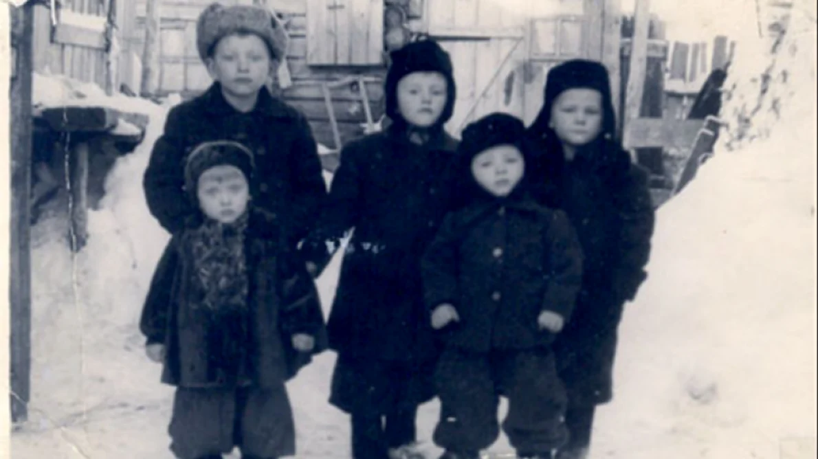 Iernile cumplite din Siberia Amintirile unei femei deportate în nordul extrem: „Realitatea era îngrozitor de inumană“ png