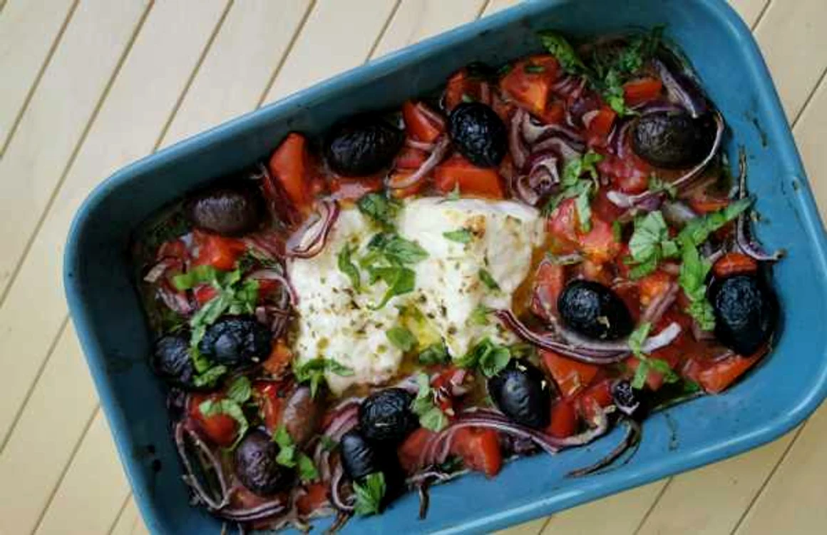 feta la cuptor cu legume foto ariesa food