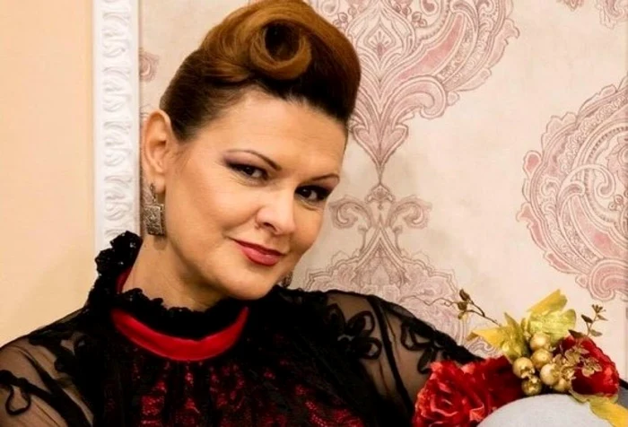 Actriţa Maria Buză