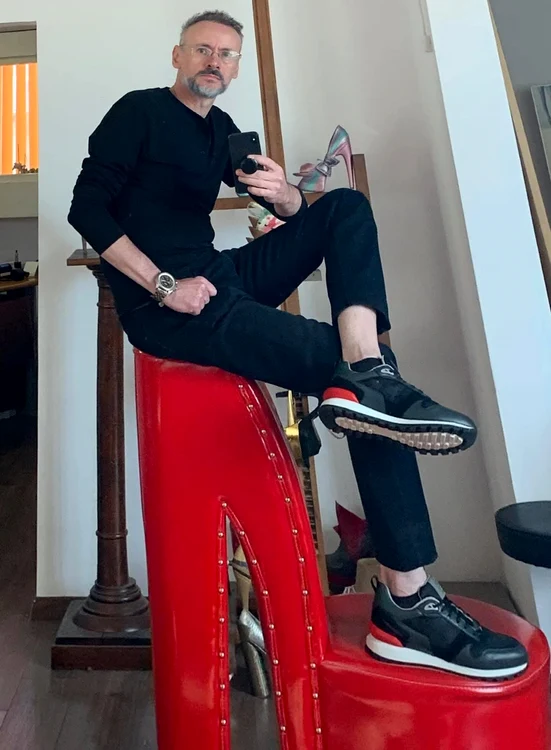 mihai albu prezinta emisiunea lui catalin maruta jpg jpeg