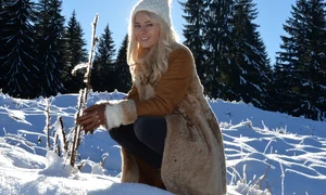 laura cosoi fashion poiana 09 jpeg